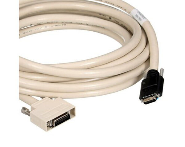 3M™ SDR電纜組件，1MF26-L560-00C-XXX